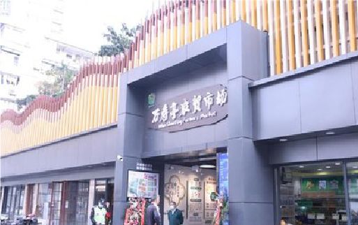 上蔡装招牌时，需要注意什么？