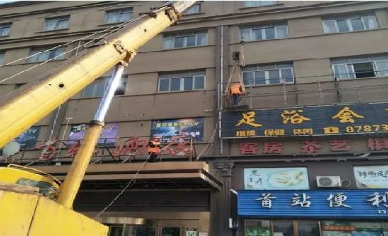 上蔡安装较高的门店招牌有什么好的方法？